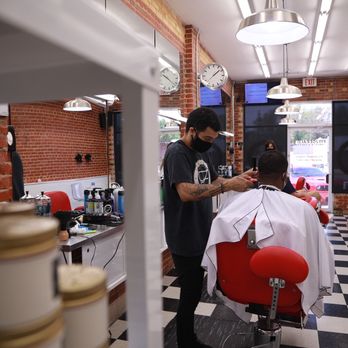 Fitzgerald's Barber & Supply - SERVE SWERVE - Barbers Near Me - Oklahoma City, Oklahoma Fitzgerald's Barber & Supply - SERVE SWERVE - Barbers Near Me - Oklahoma City, Oklahoma