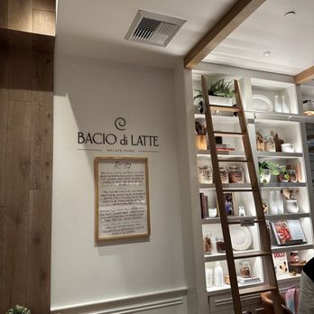 Bacio Di Latte - Gelato Near Me - Irvine, California