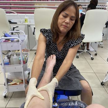 Diva Nails and Spa - Nail Salons Near Me - Clearwater, Florida Diva Nails and Spa - Nail Salons Near Me - Clearwater, Florida