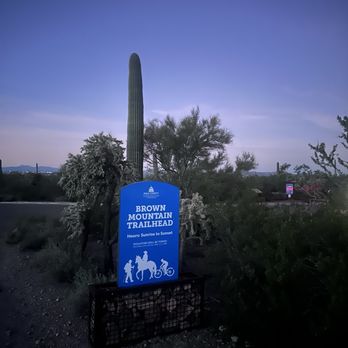 Brown Mountain Trailhead - Hiking Near Me - Tucson, Arizona