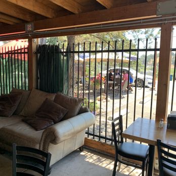 Aliyah's Kitchen and Grill  - Indoor & Outdoor picnic tables great for those nice sunny days. - Mexican Near Me - Templeton, California