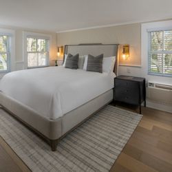 Huntting Inn - Room Image