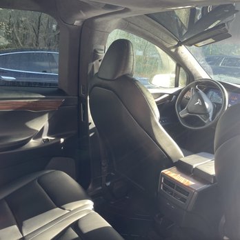 Seattle Premium Town Car - Airport Transportation. New Tesla Model X - Airport Shuttles Near Me - Seattle, Washington Seattle Premium Town Car - Airport Transportation. New Tesla Model X - Airport Shuttles Near Me - Seattle, Washington