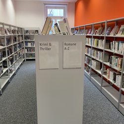 Münchner Stadtbibliothek Schwabing - Romane & Krimi Bereich