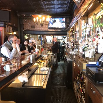 Corner Bistro - Friday at 2pm and it's packed! - American Near Me - New York, New York Corner Bistro - Friday at 2pm and it's packed! - American Near Me - New York, New York