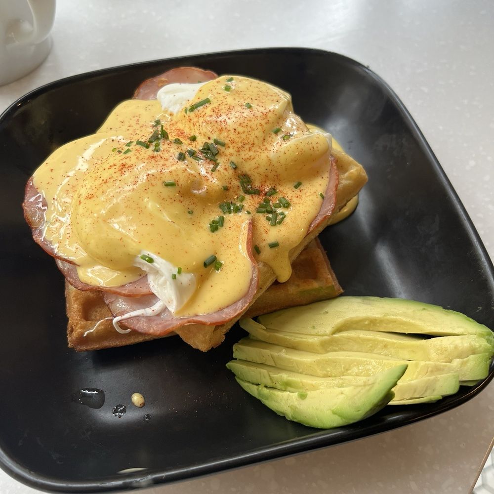 People’s Waffle - The Waffle Benedict. Tasty but the ham was a little too thin for me. I'd order it again though. - Breakfast & Brunch Near Me - Spokane, Washington People’s Waffle - The Waffle Benedict. Tasty but the ham was a little too thin for me. I'd order it again though. - Breakfast & Brunch Near Me - Spokane, Washington