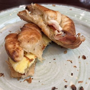 Undergrounds Cafe & Coffee House - Breakfast Sandwich - Coffee & Tea Near Me - Wooster, Ohio