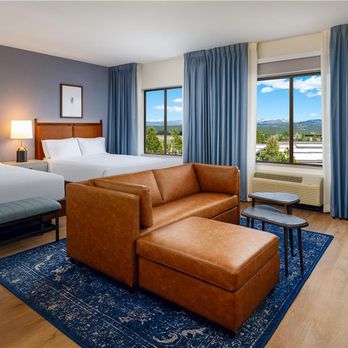 Martis Valley Lodge - Guest room - Hotels Near Me - Truckee, California Martis Valley Lodge - Guest room - Hotels Near Me - Truckee, California