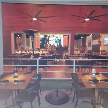 Beach House Las Olas - Sports Bars Near Me - Fort Lauderdale, Florida Beach House Las Olas - Sports Bars Near Me - Fort Lauderdale, Florida