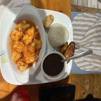 El Ambia Cubano - Camaron exiliado - Cuban Near Me - Melbourne, Florida