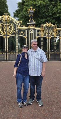 Buckingham Palace by null
