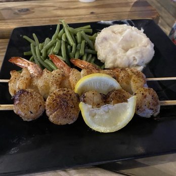 Dewey Destin's Navarre - Mates Platter - Seafood Near Me - Navarre, Florida Dewey Destin's Navarre - Mates Platter - Seafood Near Me - Navarre, Florida