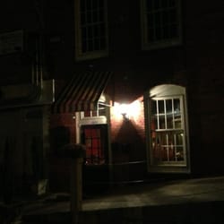 Boccaccia - Late night dining. Great place!