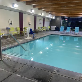 Home2 Suites by Hilton Elko - Beautiful pool - Hotels Near Me - Elko, Nevada
