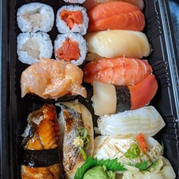 Deluxe Sushi