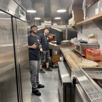 Custom Pizza Truck - The boys making it happen! - Pizza Near Me Custom Pizza Truck - The boys making it happen! - Pizza Near Me