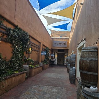 Hervé - Corridor entrance - Wine Bars Near Me - Santa Fe, New Mexico