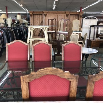 Community Family Thrift Store - Thrift Stores Near Me - Hialeah, Florida Community Family Thrift Store - Thrift Stores Near Me - Hialeah, Florida