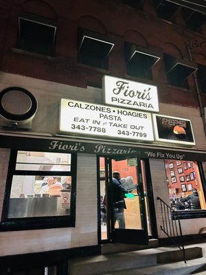 Fiori's Pizzaria by null