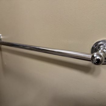 S&D Contract Services - This is another towel hanger that we had in the same bathroom. Shea was nice enough to tighten up this hanger, making it more secure. - Handyman Near Me S&D Contract Services - This is another towel hanger that we had in the same bathroom. Shea was nice enough to tighten up this hanger, making it more secure. - Handyman Near Me