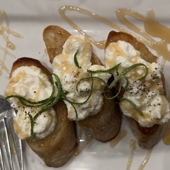 Dolce Restaurant & Wine Bar - Honey & Ricotta - Italian Near Me - Westmont, Illinois Dolce Restaurant & Wine Bar - Honey & Ricotta - Italian Near Me - Westmont, Illinois