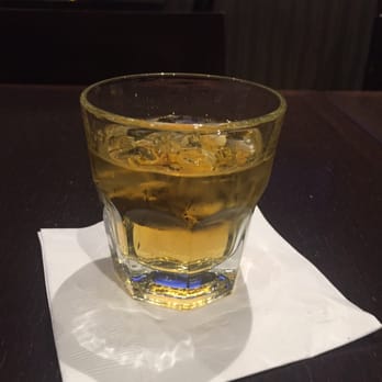 Charley's Restaurant & Lounge - New American Near Me - Tukwila, Washington