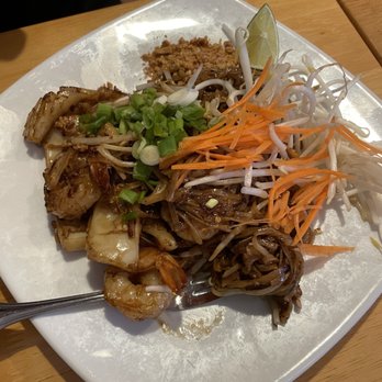 Greatest Thai Restaurant - Tamarind Pad Thai - Thai Near Me - Kent, Washington Greatest Thai Restaurant - Tamarind Pad Thai - Thai Near Me - Kent, Washington