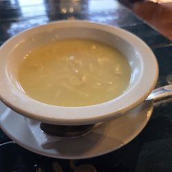 Theos Metro - Lemon chicken orzo soup