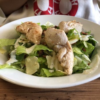 Hendo's Cafe - Restaurants Near Me - Bairnsdale, VIC Hendo's Cafe - Restaurants Near Me - Bairnsdale, VIC
