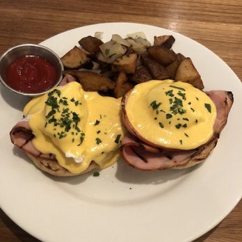 1310 Kitchen and Bar - Eggs Benedict with ham~ (6/10) - Breakfast & Brunch Near Me - Washington, DC, District of Columbia 1310 Kitchen and Bar - Eggs Benedict with ham~ (6/10) - Breakfast & Brunch Near Me - Washington, DC, District of Columbia