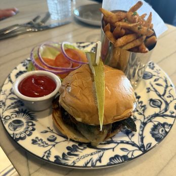 Jack’s on Pearl - Roasted Poblano Gruyere Burger - Bars Near Me - Denver, Colorado