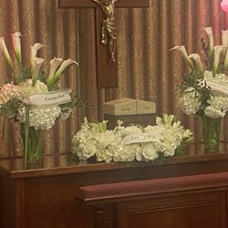 Abbott Florist - $900 worth of flowers - sorry but they are taking advantage of those in mourning