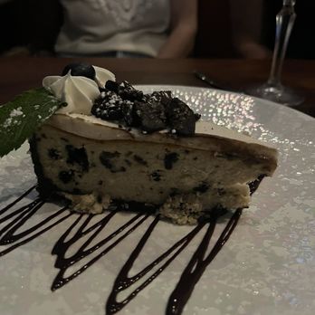 Lewis Prime Grill - Oreo cake - American Near Me - Wellington, Florida