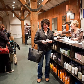 Nola - Hair Salons Near Me - Seattle, Washington Nola - Hair Salons Near Me - Seattle, Washington
