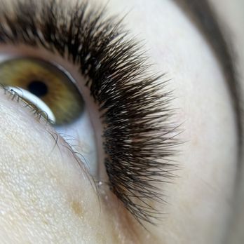 Perfect Lash - Eyelash extensions in dark chocolate colour - Eyelash Service Near Me - Dallas, Texas Perfect Lash - Eyelash extensions in dark chocolate colour - Eyelash Service Near Me - Dallas, Texas
