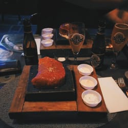 Le Narval - Le Steak sur pierre. J'en rêve encore !