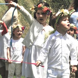 The Mountain School - Here we go 'round the maypole high'.