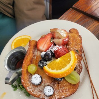 Kitchen Story - Mascarpone stuffed deep fried French toast - Breakfast & Brunch Near Me - Oakland, California