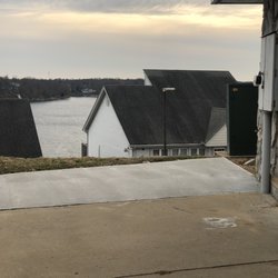 Phillips 66 - Cool lake view from side
