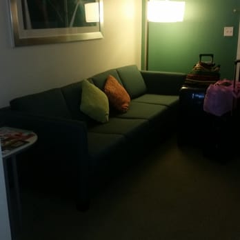 SpringHill Suites Boca Raton - Couch - Hotels Near Me - Boca Raton, Florida SpringHill Suites Boca Raton - Couch - Hotels Near Me - Boca Raton, Florida