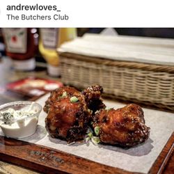 The Butchers Club Burger - Chicken Wings