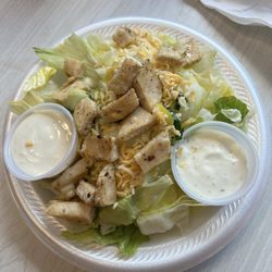Ya'sou Restaurant - Grilled chicken salad