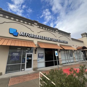 Affordable Dentures & Implants - Prosthodontists Near Me - El Paso, Texas