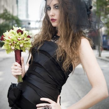 Ixia Flowers - Florists Near Me - Evanston, Illinois