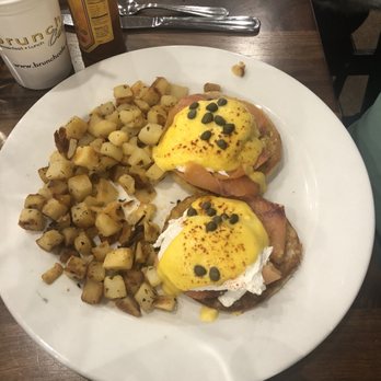 Brunch Cafe-Niles - Smoked salmon Benny.  Was very  salty - Breakfast & Brunch Near Me - Niles, Illinois