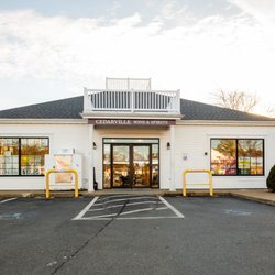 Cedarville Wine & Spirits