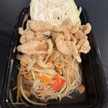 Charming Elephant - Papaya Salad Thai Style - Laotian Near Me - Baltimore, Maryland