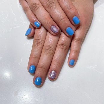 Les Mains Nail Bar - Nail Salons Near Me - Atlanta, Georgia