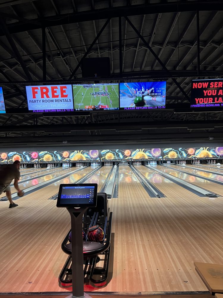 Social spots from Corvette Lanes