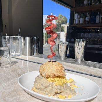 Brunch & Sip - chicken and biscuit - Breakfast & Brunch Near Me - Los Angeles, California Brunch & Sip - chicken and biscuit - Breakfast & Brunch Near Me - Los Angeles, California